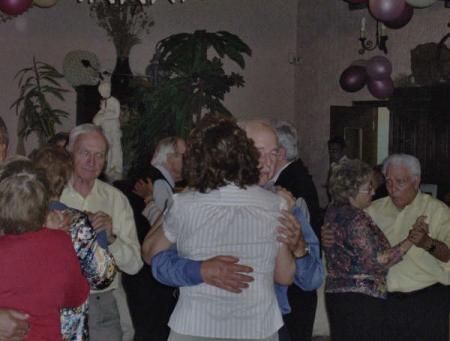 Evelyne Gald�ano. Emile Parra. Rossie Calderon.Antoine Anton